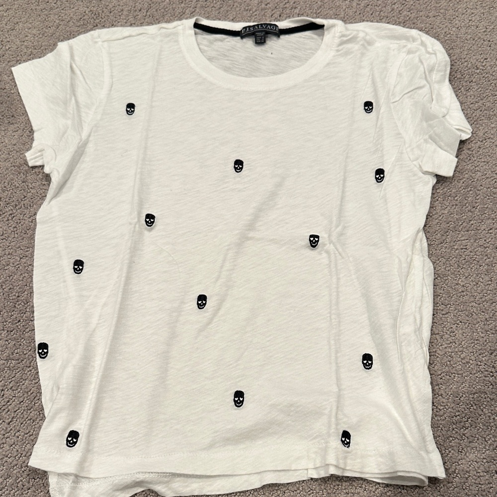 PJ Salvage White Tee with Black Skull Details